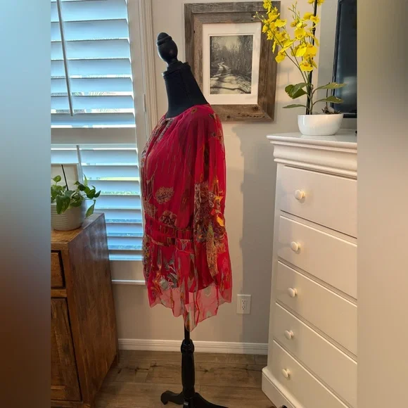 Johnny Was
FEATHER LARK MESH BLOUSE, XL - Picture 4 of 9